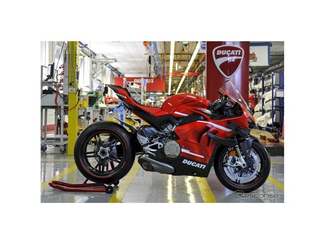 ドゥカティ、スーパーレッジェーラ V4 を生産開始…世界限定500台の