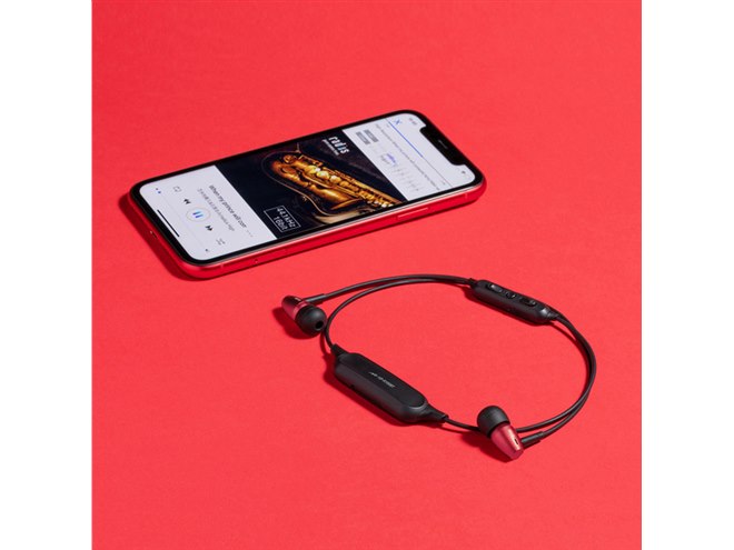 R100BT ワイヤレスイヤホン 赤黒　RADIUS ラディウス　左右一体型 Amazon.co.jp: ラディウス radius HP-R100BT ワイヤレスイヤホン