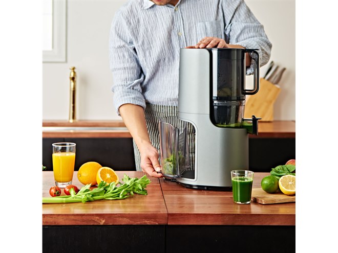 ヒューロム、内径136mmの「メガホッパー」搭載のスロージューサー