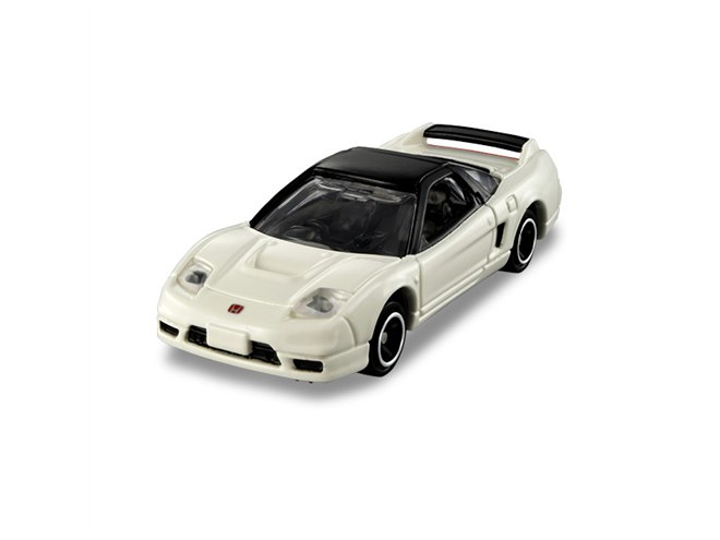 8月のトミカ】日産の実車デザイナーによる「GT-R トミカ50周年記念仕様