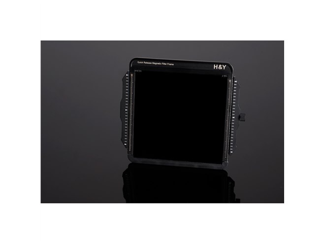 LAOWA、超広角135度のフルサイズミラーレス用レンズ「9mm F5.6 W LAOWA、超広角135度のフルサイズミラーレス用レンズ「9mm F5.6 W