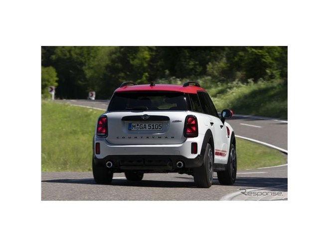 MINI クロスオーバー「JCW」に改良新型、306馬力に強化 11月欧州発売