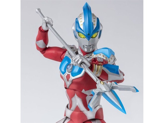 バンダイ、ギンガスパークランス付き「S.H.Figuarts
