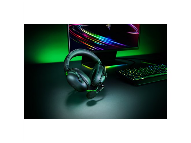 Razer、esports向けゲーミングヘッドセット「BlackShark V2」 - 価格.com