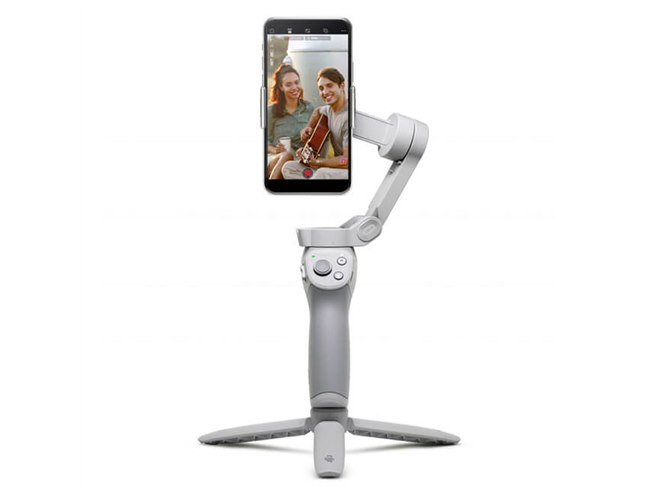 DJI、マグネット着脱式で折りたたみ設計のスマホ用スタビライザー「DJI