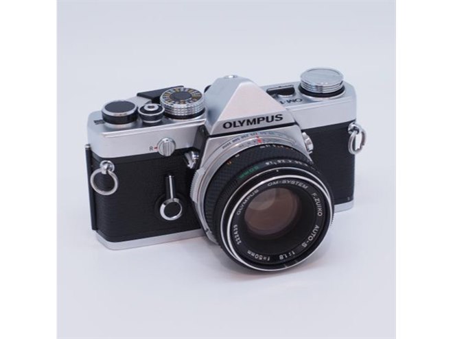 Olympus OM-1 Minolta α7000 Zuiko レンズ200 Olympus OM-1