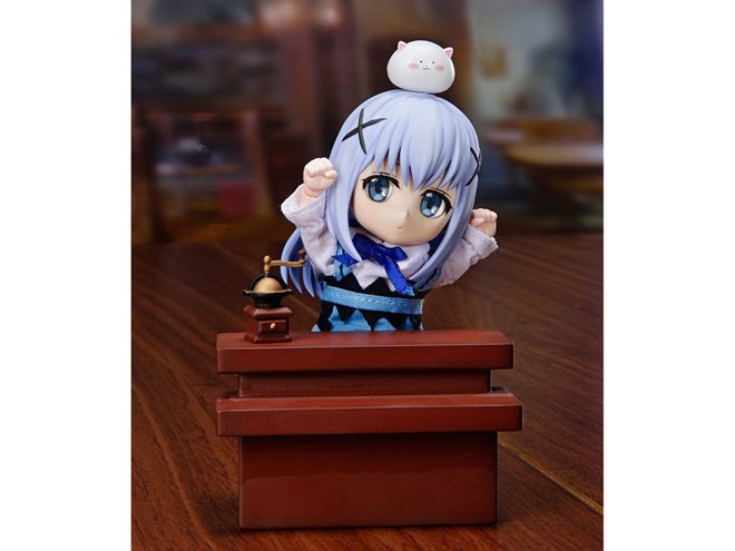 ごちうさ」小さなラビットハウスを演出する「ちびっこドール チノ