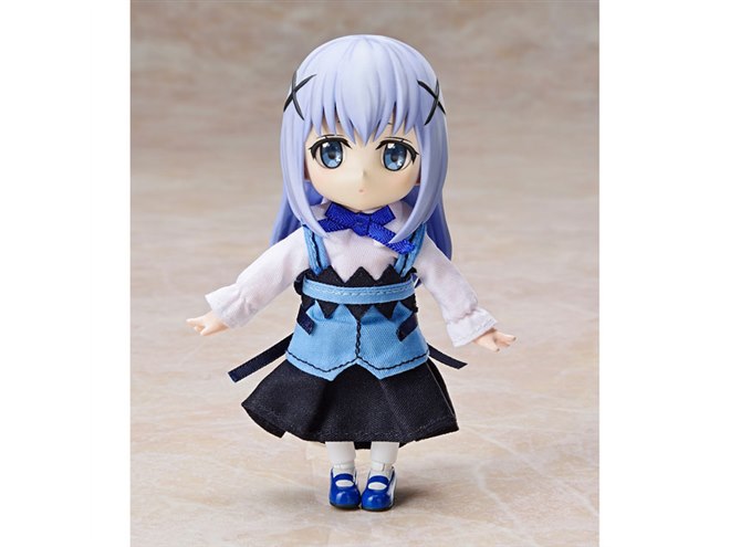ごちうさ」小さなラビットハウスを演出する「ちびっこドール チノ