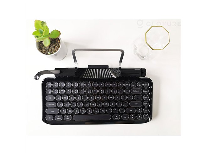 ビンテージタイプライター風キーボード「Rymek」に新モデル「Full