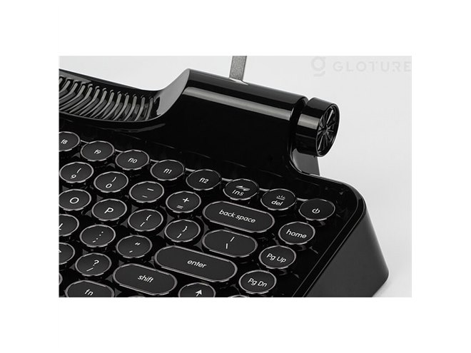 ビンテージタイプライター風キーボード「Rymek」に新モデル「Full 