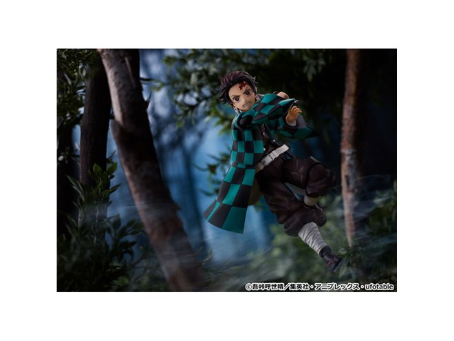 鬼滅の刃「竈門炭治郎」がアクションフィギュアに、DX版は小さい「禰