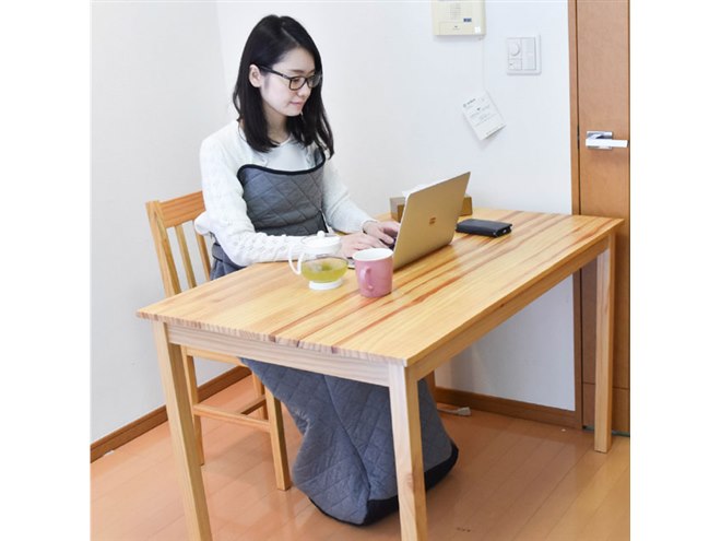 サンコー、Wヒーターを内蔵した「おひとりさま用着るこたつ」 - 価格.com