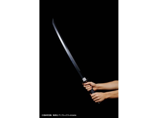 鬼滅の刃」日輪刀を約1/1サイズで再現、劇中セリフなどを70種以上収録