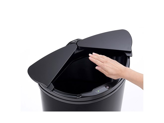 VARIAS、自動開閉するゴミ箱「DiETZ」に新色コンプリートブラック