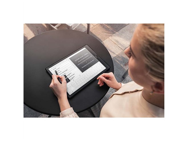 SKT、フロントライトを搭載した13.3型E Inkタブレット「Boox Max Lumi