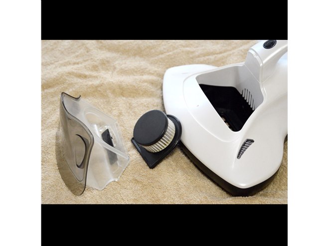 サンコー、約65度の温風と毎分4800回の高速振動でダニを退治する布団