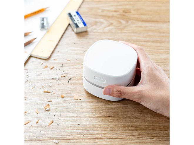 サンワ、手のひらサイズのUSB卓上クリーナー「200-CD063」 - 価格.com