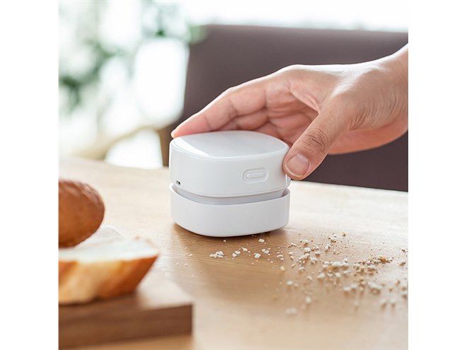 サンワ、手のひらサイズのUSB卓上クリーナー「200-CD063」 - 価格.com