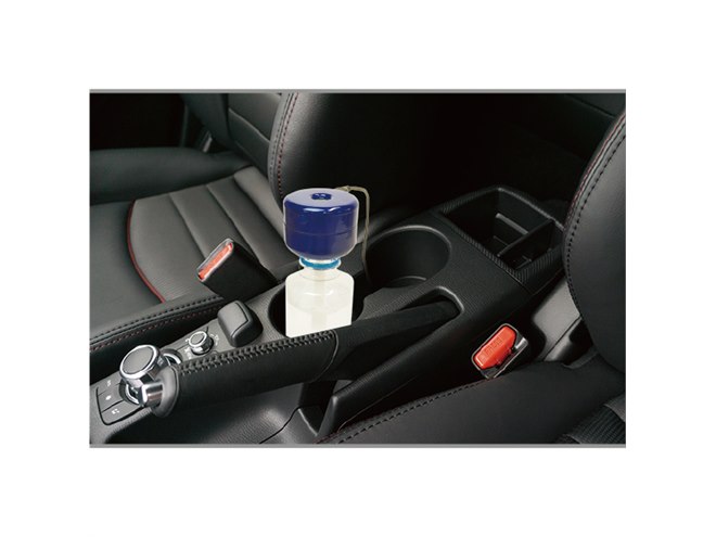 車内・屋内両用、500mlペットボトル対応のカートリッジ式加湿器2機種