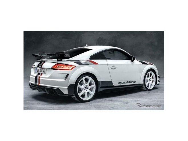 アウディ TT RS、4WD「クワトロ」誕生40周年記念車…400馬力
