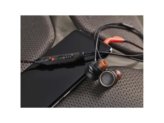 JBL、税別2,880円の有線ゲーミングイヤホン「JBL Quantum 50」 - 価格.com