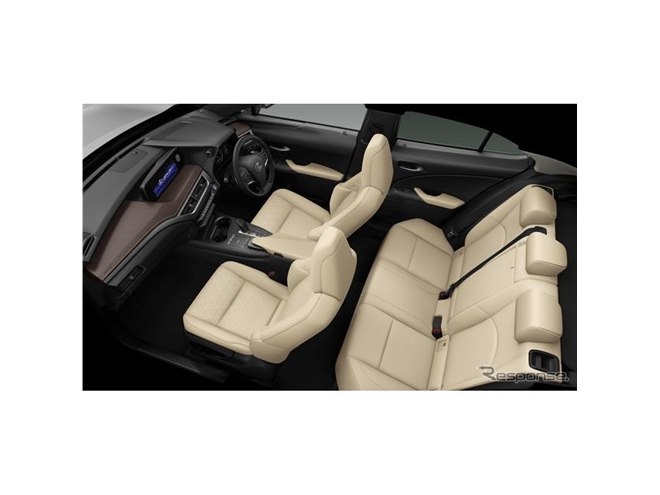 ���N�T�X UX300e�o�[�W����L�i�C���e���A�J���[�F���b�`�N���[���j