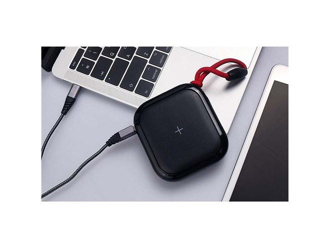 MIPOW、キューブ型ワイヤレスモバイルバッテリー「Power Cube Pro