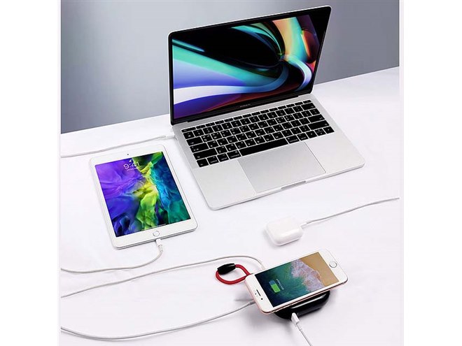 MIPOW、キューブ型ワイヤレスモバイルバッテリー「Power Cube Pro
