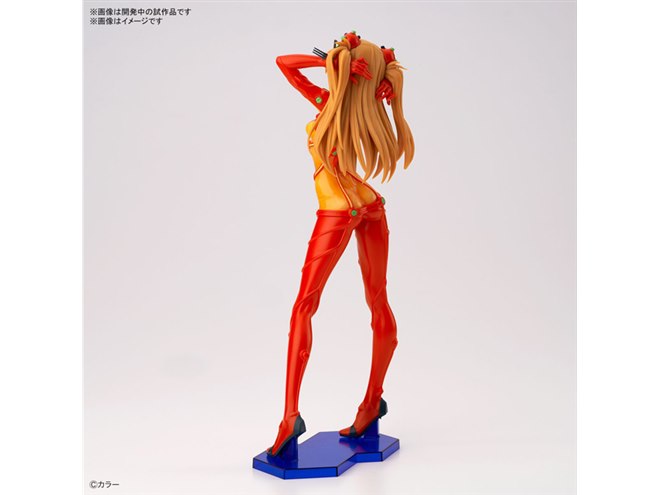 肌と密着した透明スーツを表現、「Figure-riseLABO 式波・アスカ