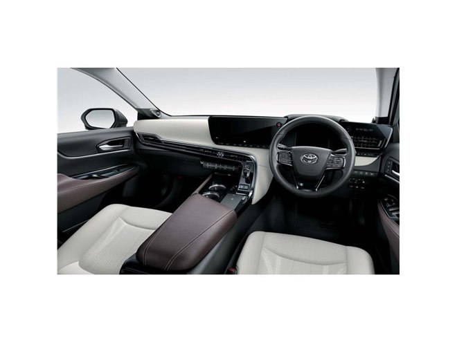 トヨタの燃料電池車「ミライ」がフルモデルチェンジ 走りが自慢のFR