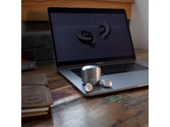 Klipsch、“デザイン・性能が進化”した完全ワイヤレスイヤホン「T5 ll