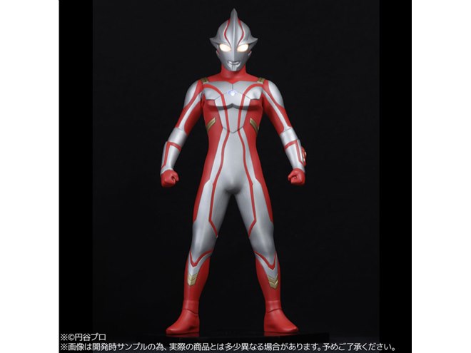 ウルトラマンメビウス　ビックフィギュア　【リペイント】 Amazon.co.jp: Project BM! ウルトラマンメビウス 1/6スケール