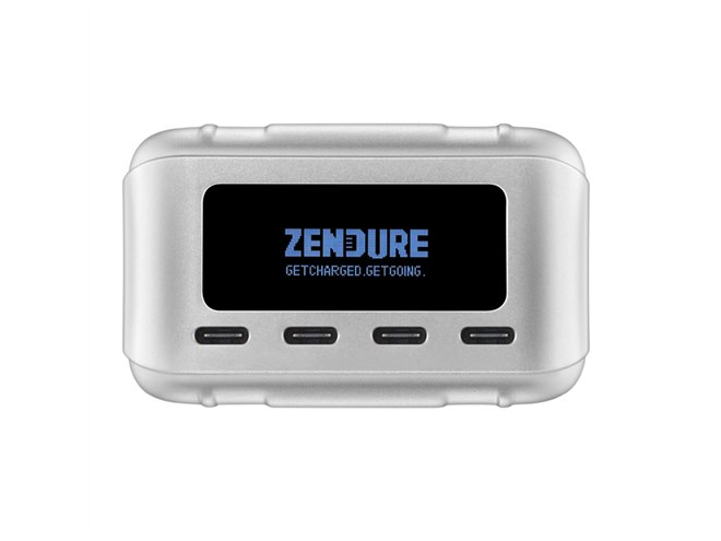二子玉川蔦屋家電、Zendureのモバイルバッテリー「SuperTank Pro」展示