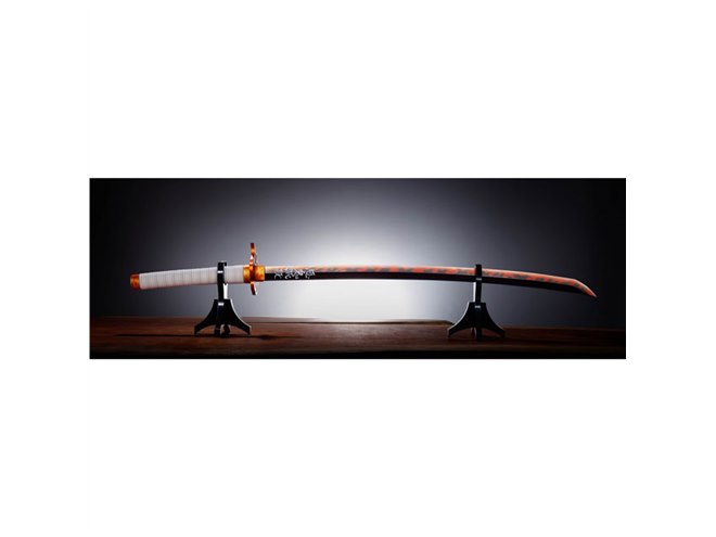 日輪刀 煉獄杏寿郎 約1/1サイズ 鬼滅の刃』煉獄杏寿郎の日輪刀が約1/1サイズで商品化！煉獄さん