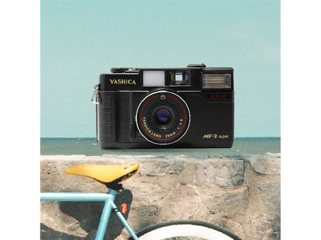 フィルムカメラ「YASHICA MF-2 Super」復刻版の一般販売が開始 - 価格.com