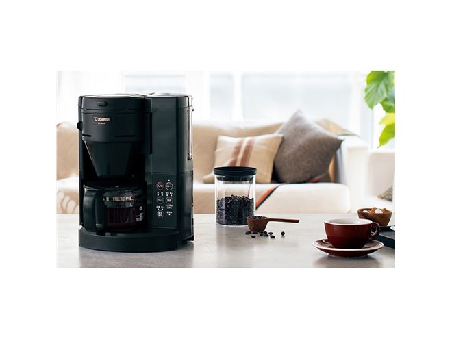 今こそ、おうちで楽しくカフェ気分。全自動コーヒーマシン新機種