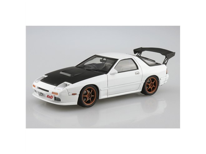 頭文字D」箱根対決仕様の「FC3S」を再現、専用フロントバンパー付き