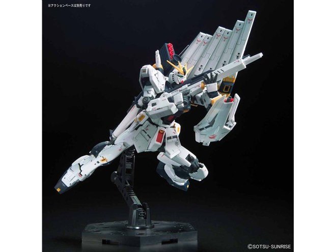 バンダイ、ガンプラ「RG 1/144 νガンダム」（4月発送分）を