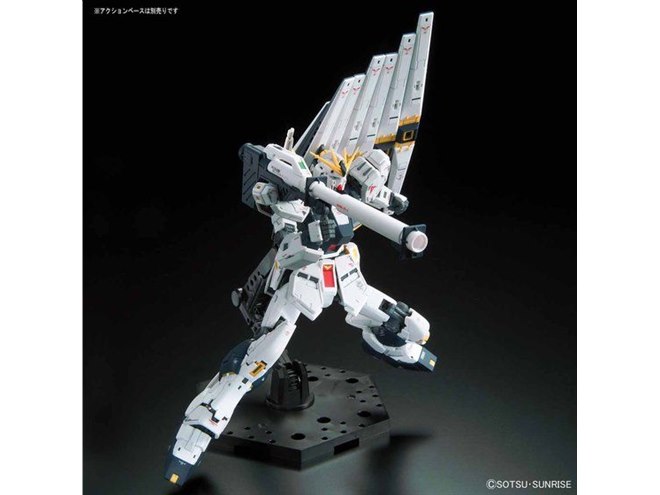 バンダイ、ガンプラ「RG 1/144 νガンダム」（4月発送分）を