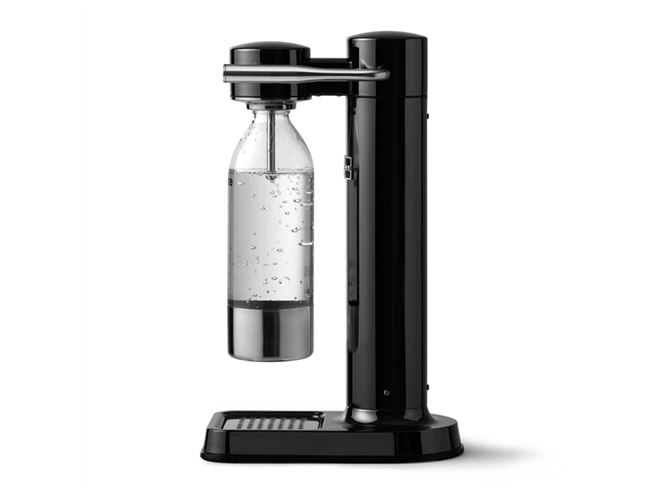 アールケ、ソーダマシン「Carbonator 3」に新色クロームブラックを限定