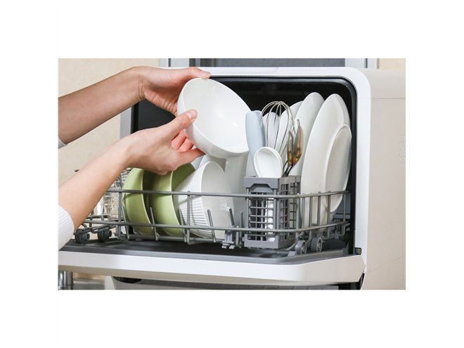 maxzen、タンク式/分岐水栓式を選べる約70度温水洗浄搭載の食器洗い