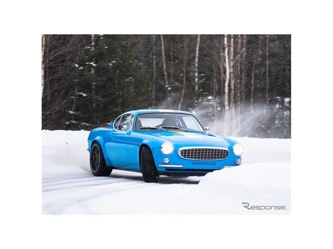 ボルボの名車『P1800』、420馬力ターボ搭載で甦る…雪上ドリフト - 価格.com