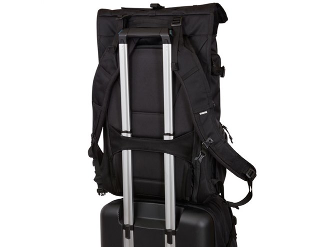 THULE、3Way仕様になった「Thule Covert DSLR Backpack」新