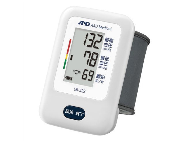 A&D、片手で巻けるクリップカフ採用の手首式血圧計「UB-522」 - 価格.com