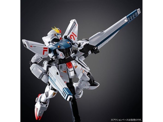 チタニウムフィニッシュ加工のMGガンプラ「ガンダムF91」、ラフレシア型台座付き - 価格.com