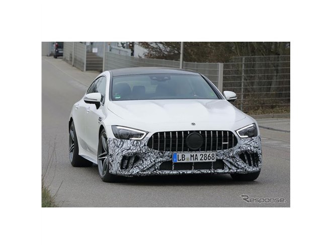 これがラストモデルの可能性も？ メルセデスAMG GT 4ドア改良新型