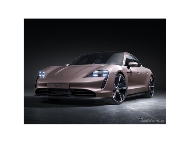キーワードはサステナビリティ。ポルシェ初のEV「タイカン」の
