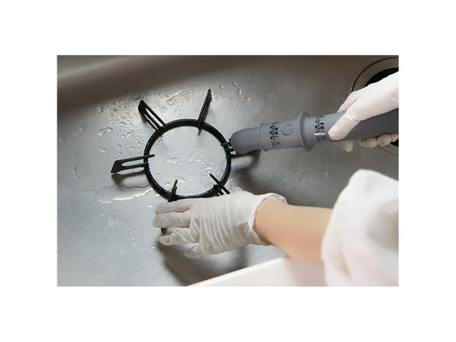 160度の高温スチームを生成するハンディスチームクリーナー「SteamGo