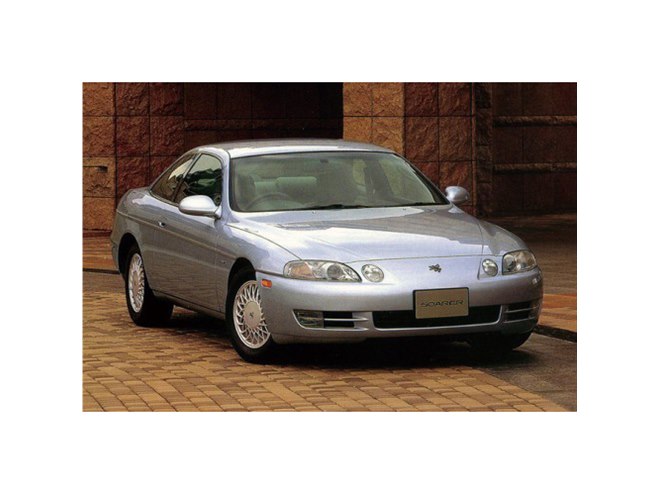 AOSHIMA、2.5GTツインターボL/4.0GTリミテッド選択式の「JZZ30 ソアラ