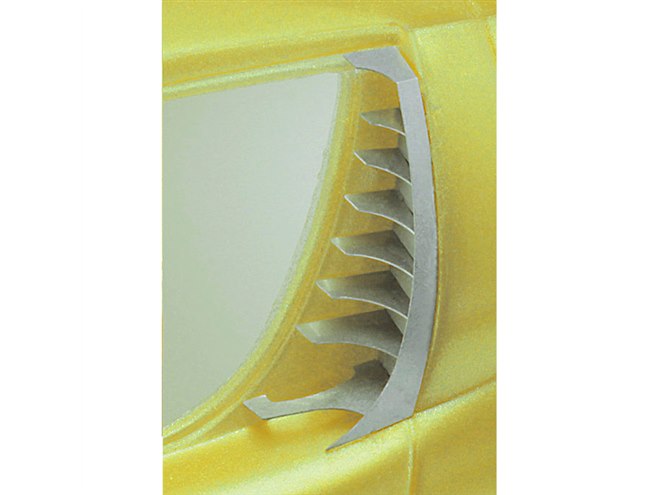 ハセガワ、エッチング部品を追加した「ランボルギーニ ミウラ」1/24